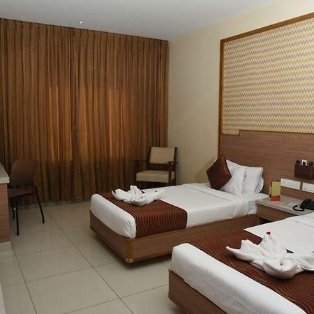 Rathna Residency Hotel Erode Kültér fotó